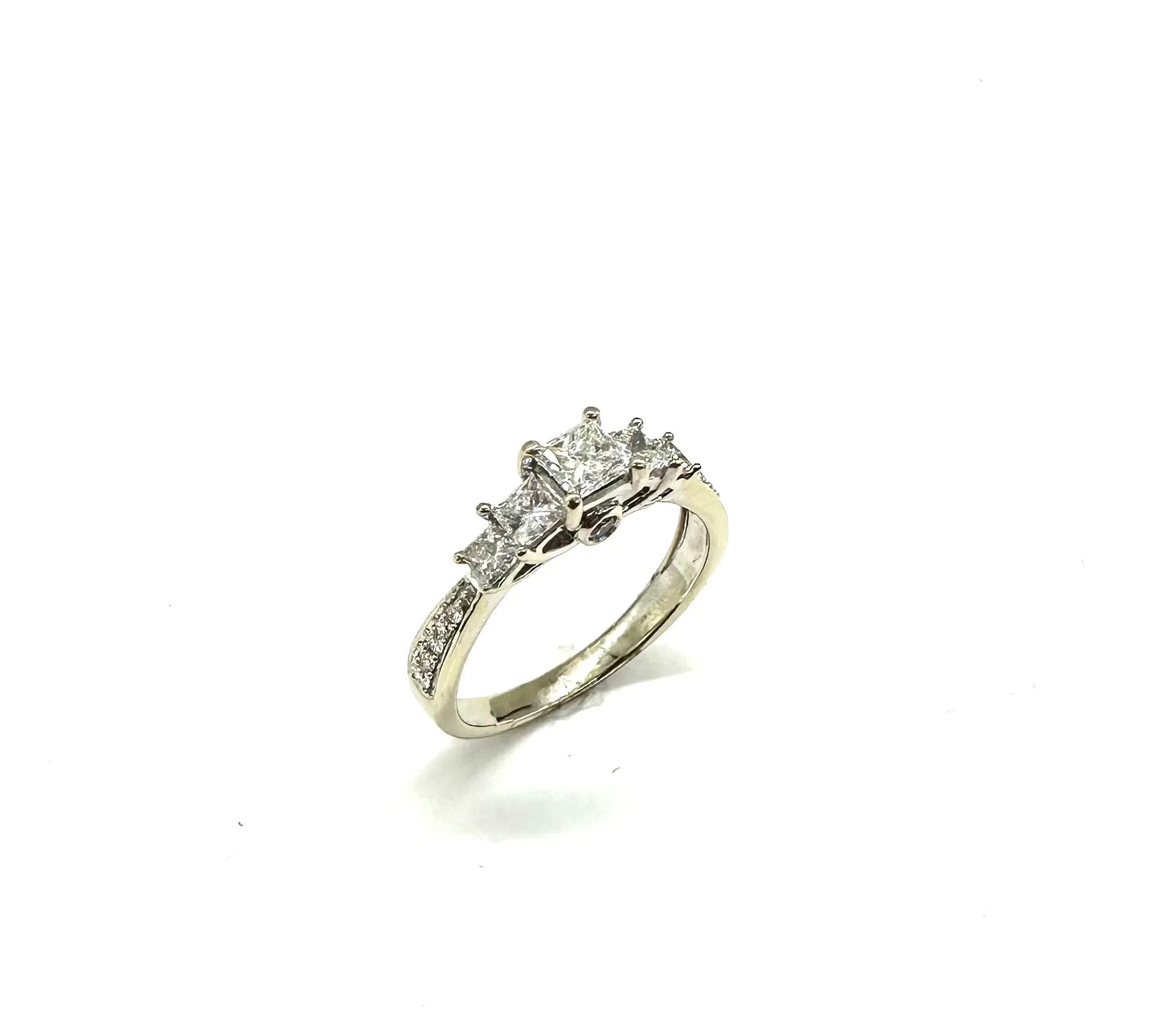 1.33 CTW 5 Stone Square Diamond Ring