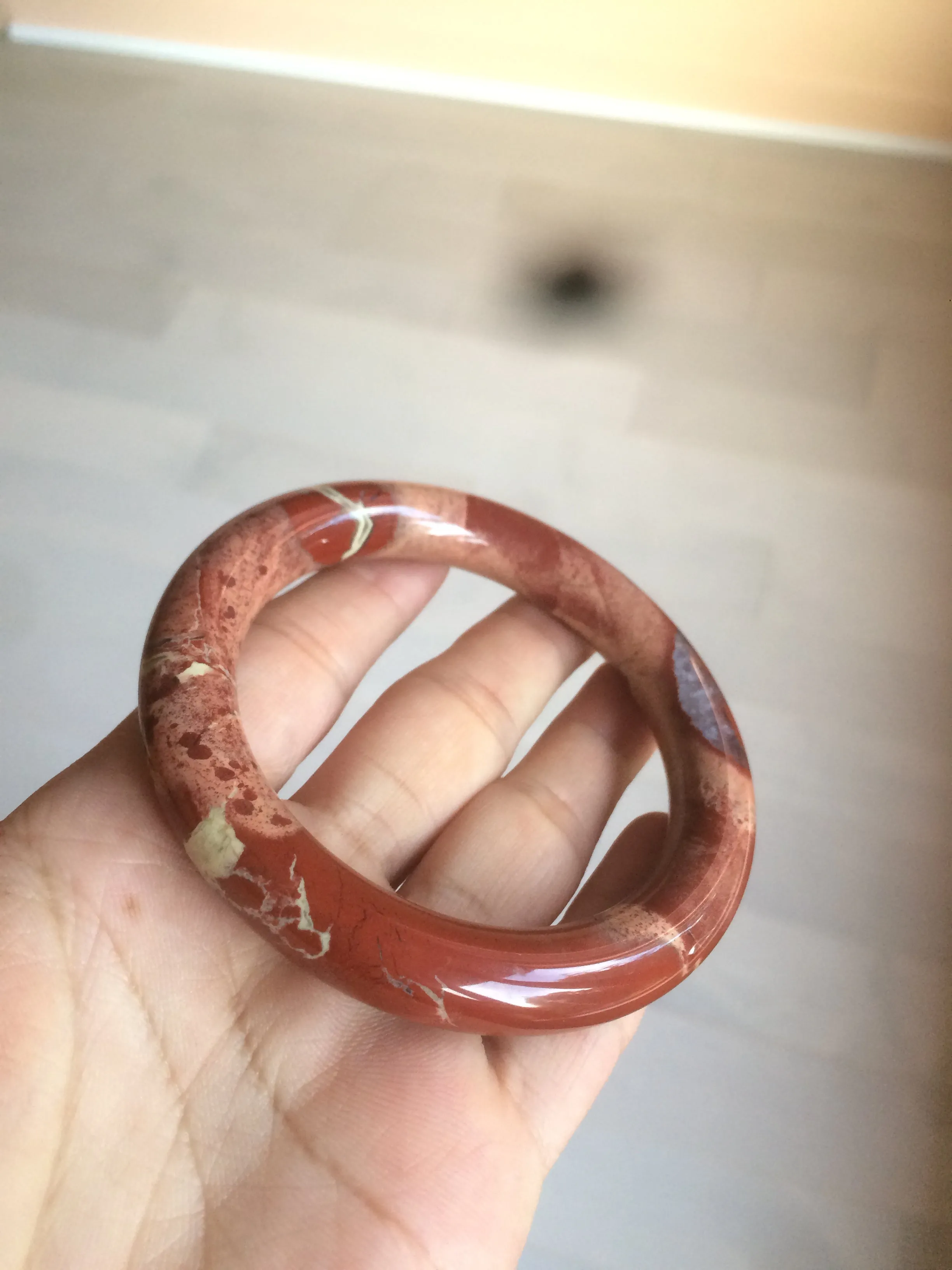 57.3mm 100% natural red/pink round cut red jasper stone bangle XY76