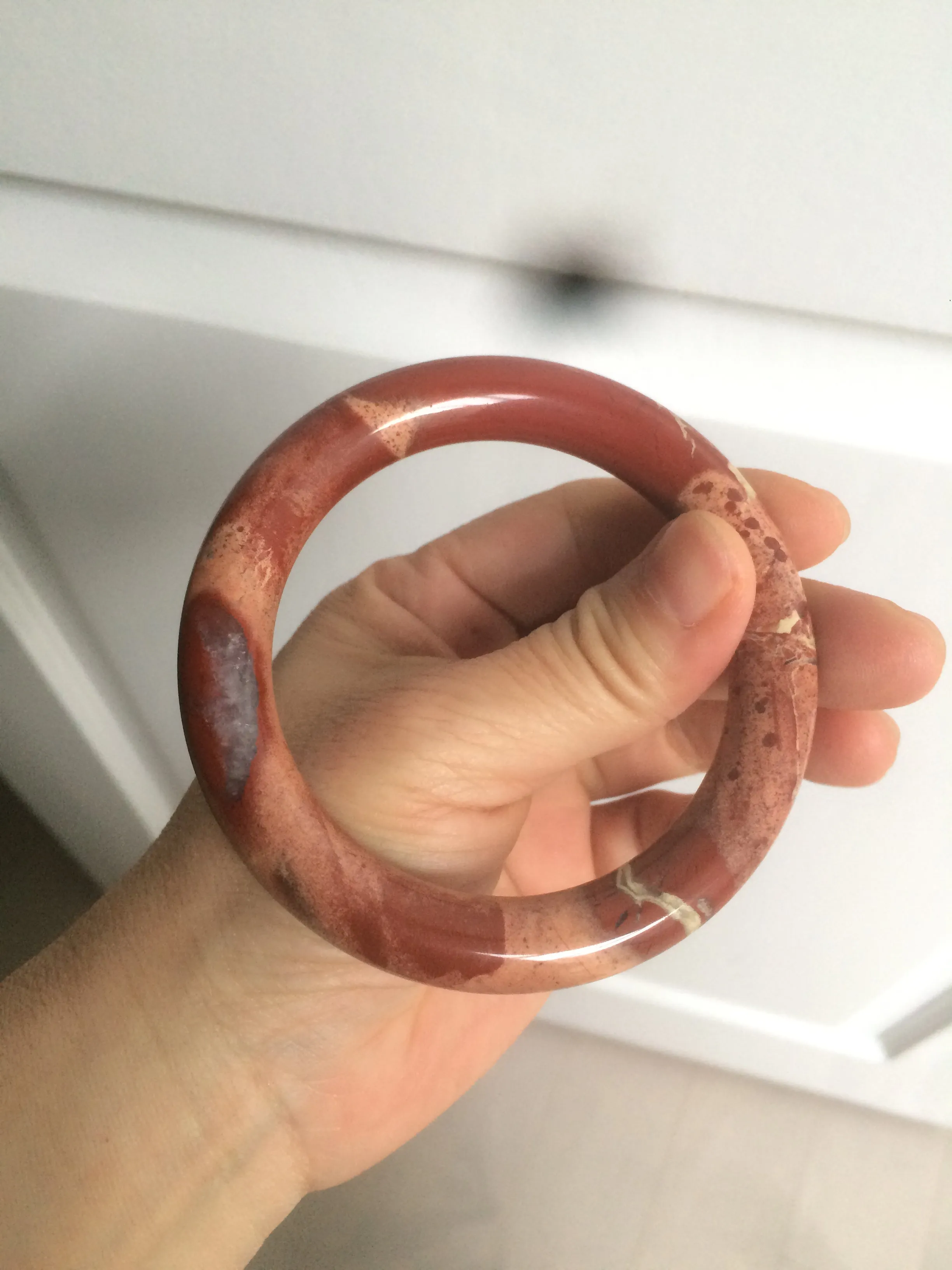 57.3mm 100% natural red/pink round cut red jasper stone bangle XY76