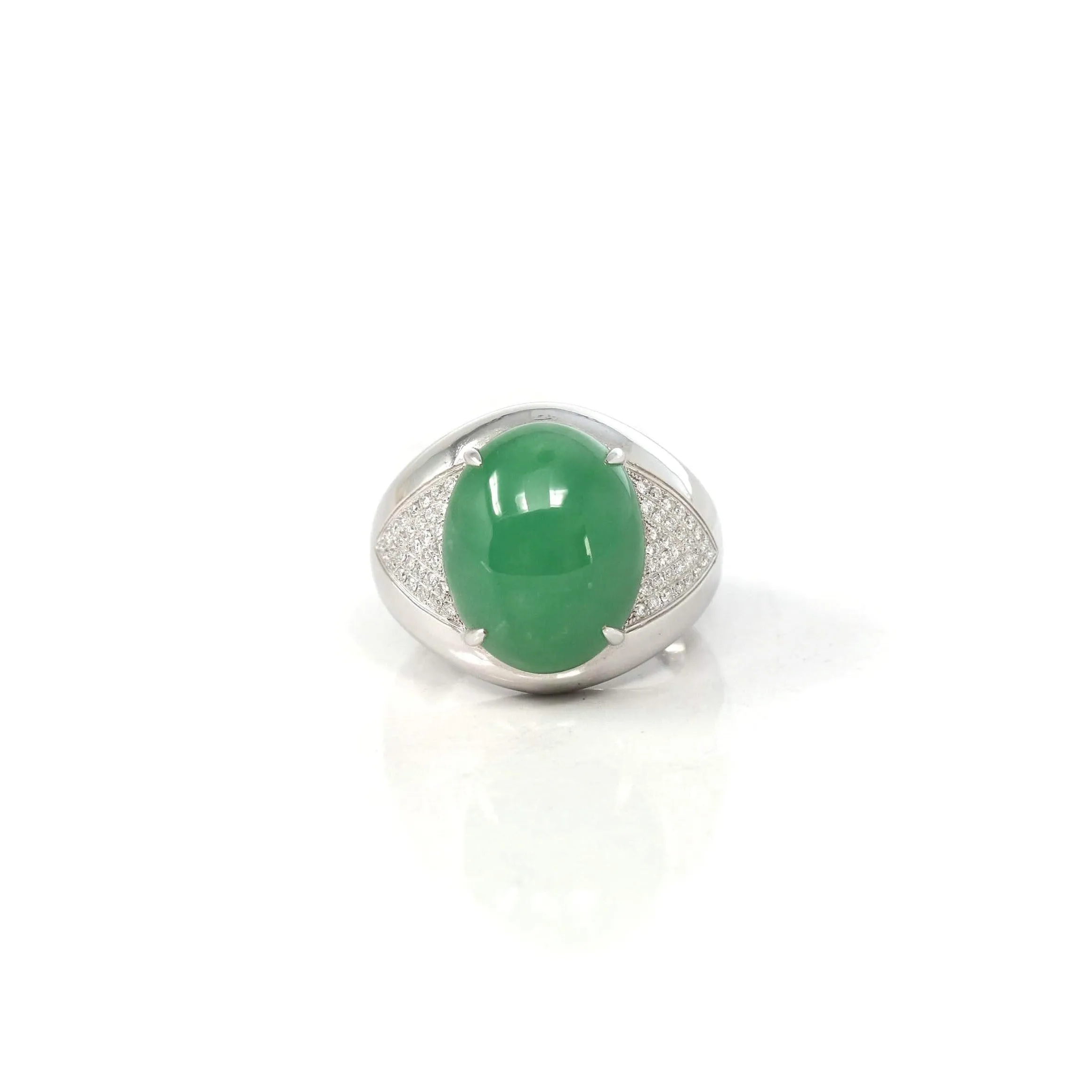 Exquisite 18k White Gold Mens Ring with Imperial Green Jadeite Jade and VS1 Diamonds