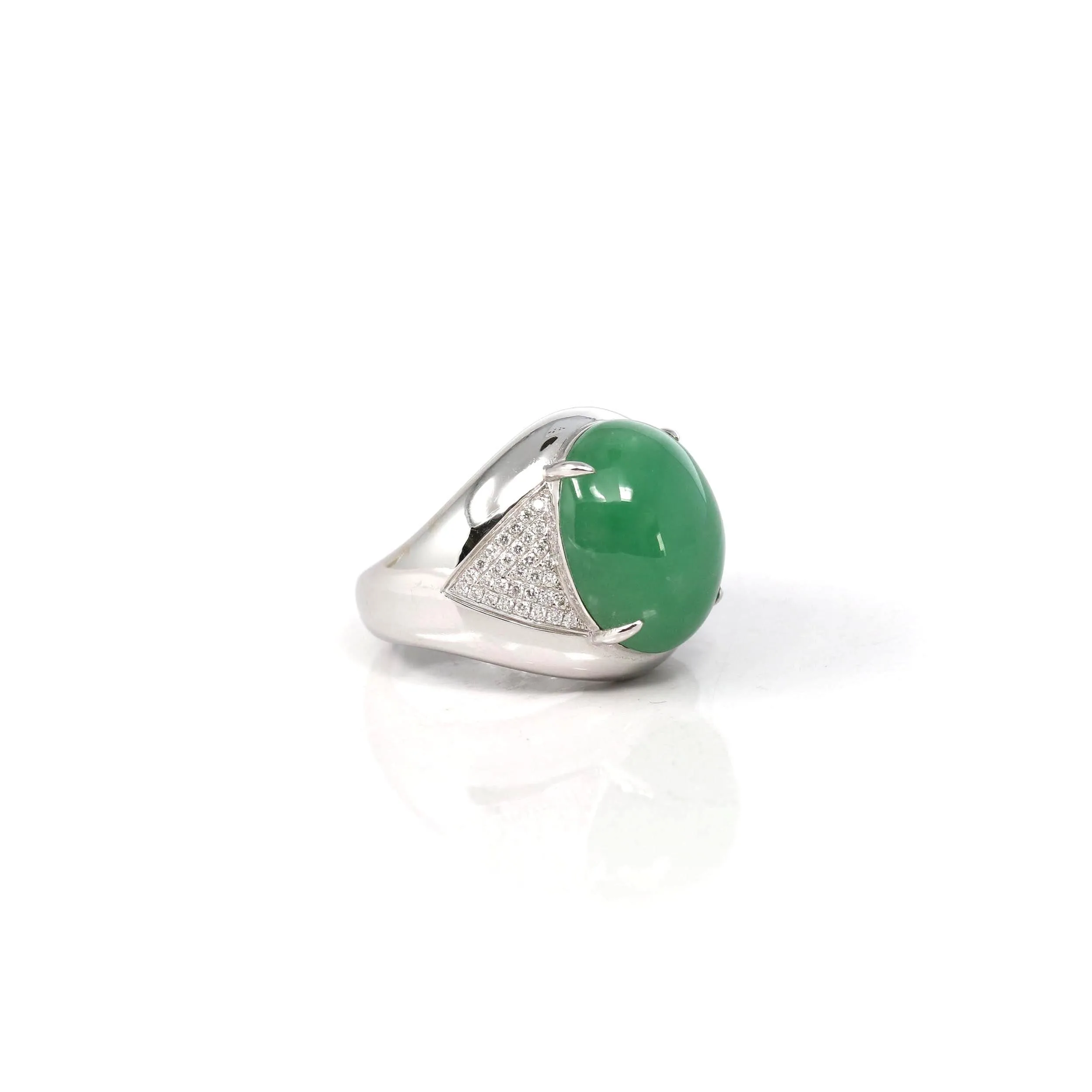 Exquisite 18k White Gold Mens Ring with Imperial Green Jadeite Jade and VS1 Diamonds