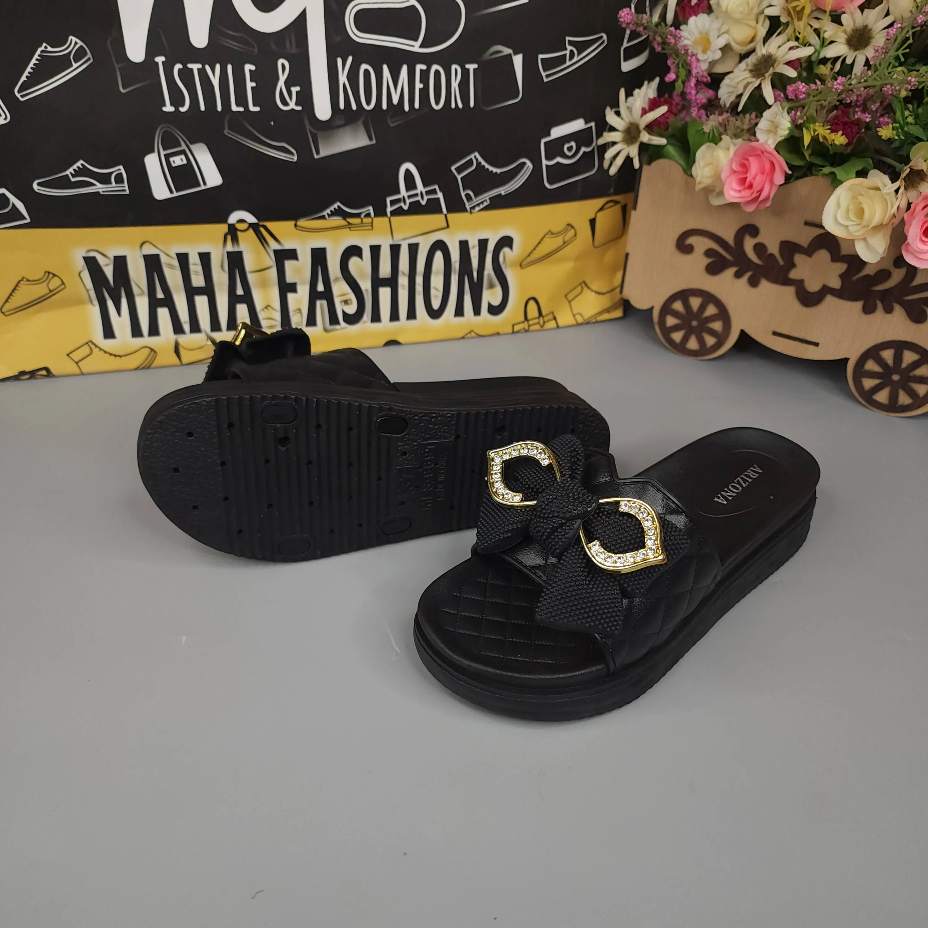 Black Single Bow Slides