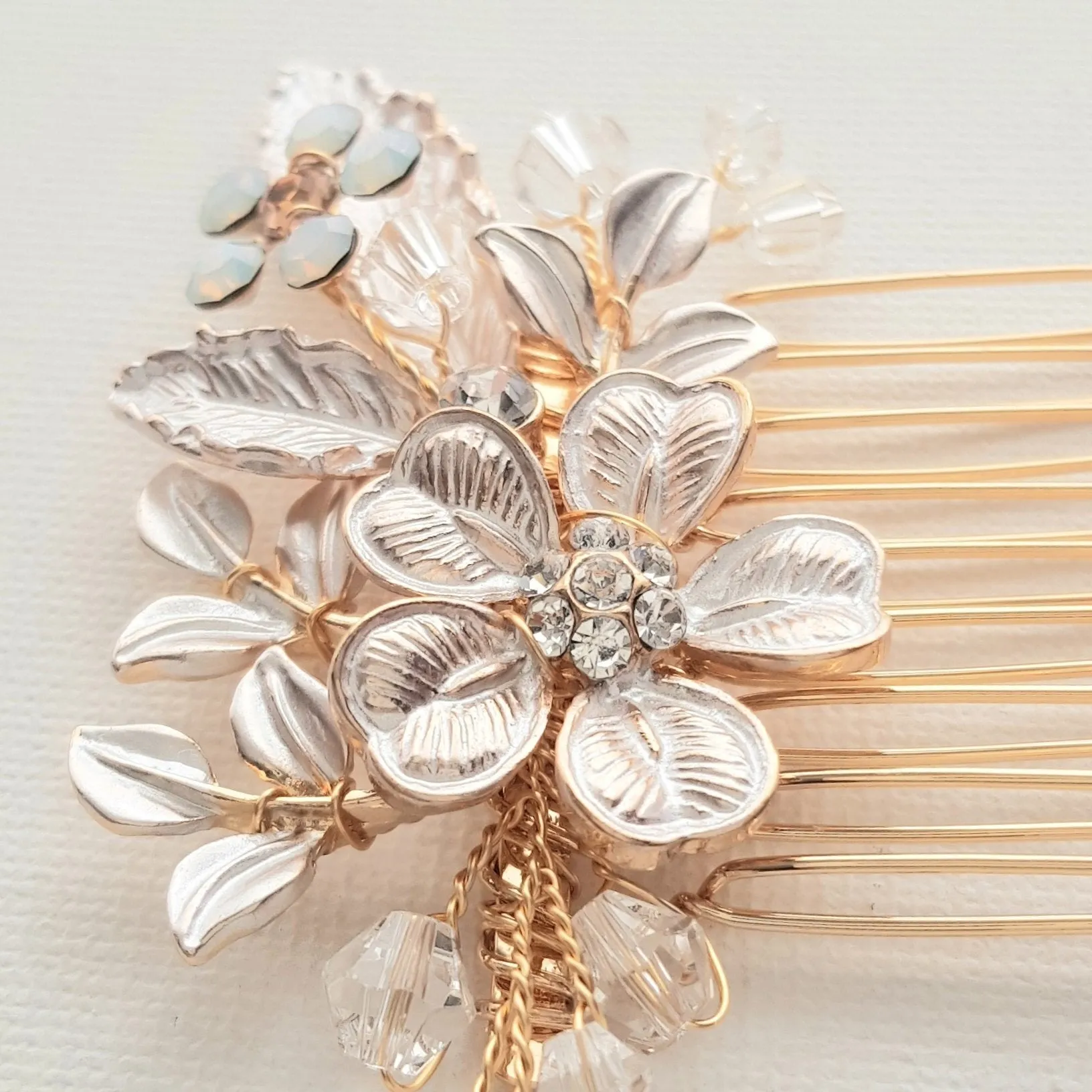 Dainty Flower & Leaf Wedding Hair Comb- Posy