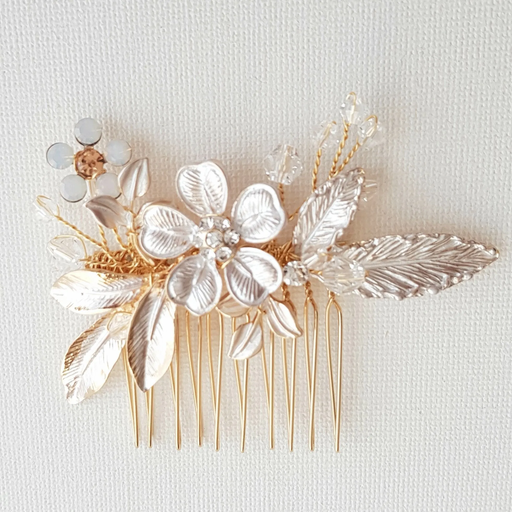 Dainty Flower & Leaf Wedding Hair Comb- Posy