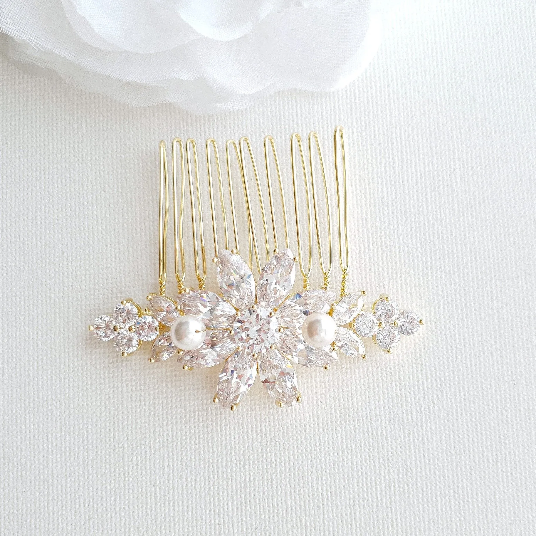 Daisy Flower Hair Comb for Brides- Daisy