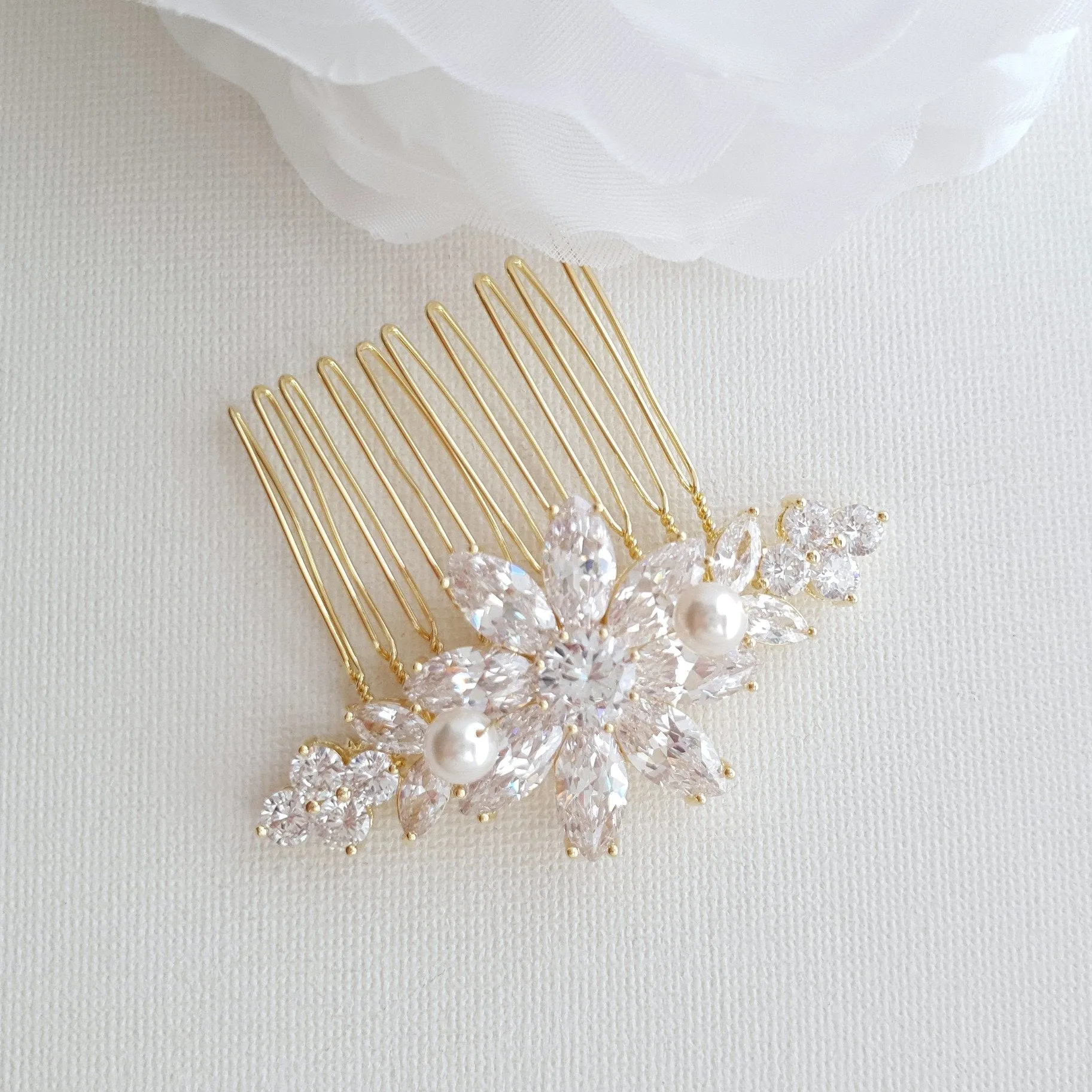 Daisy Flower Hair Comb for Brides- Daisy