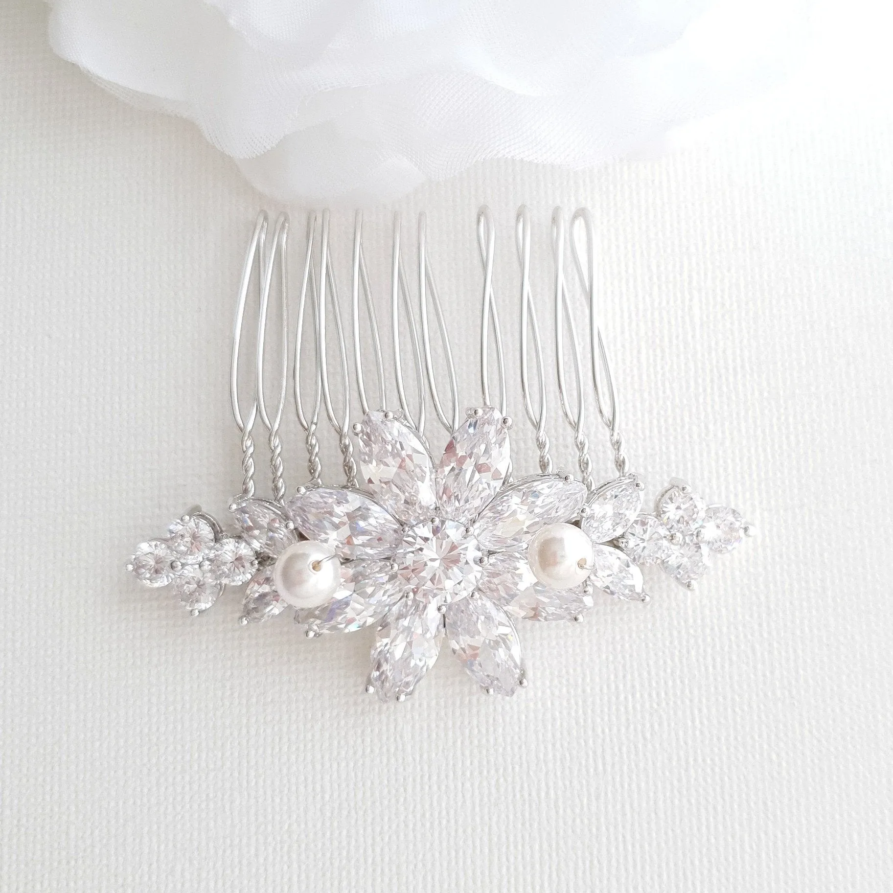 Daisy Flower Hair Comb for Brides- Daisy