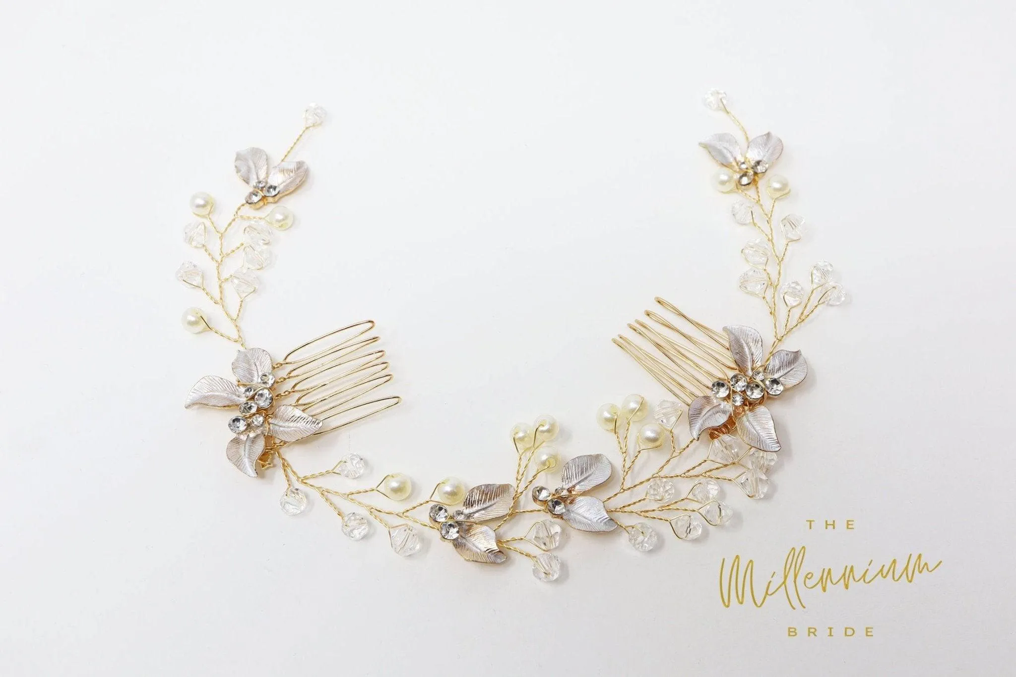 Gold Crystals Leaves Wedding Hair Vine/ Comb, Pearl Bridal Hair Vine, Rhinestone Headband, Delicate Headband, Statement hair accessories.