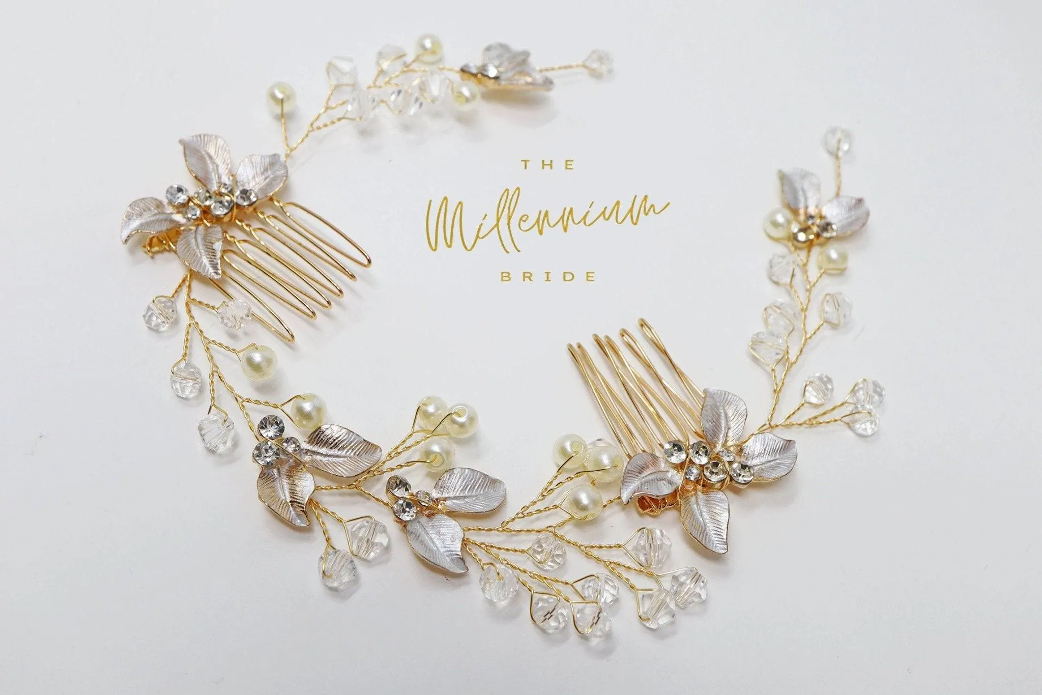 Gold Crystals Leaves Wedding Hair Vine/ Comb, Pearl Bridal Hair Vine, Rhinestone Headband, Delicate Headband, Statement hair accessories.