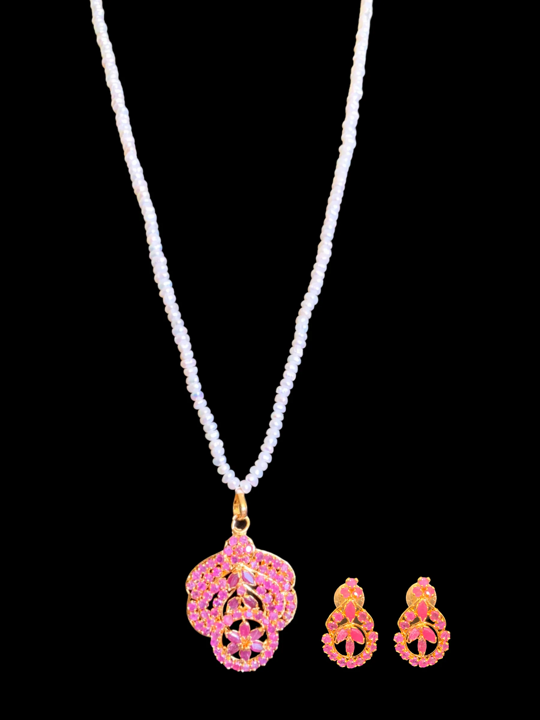 Gold plated ruby  pendant set with fresh water pearls ( READY TO SHIP)