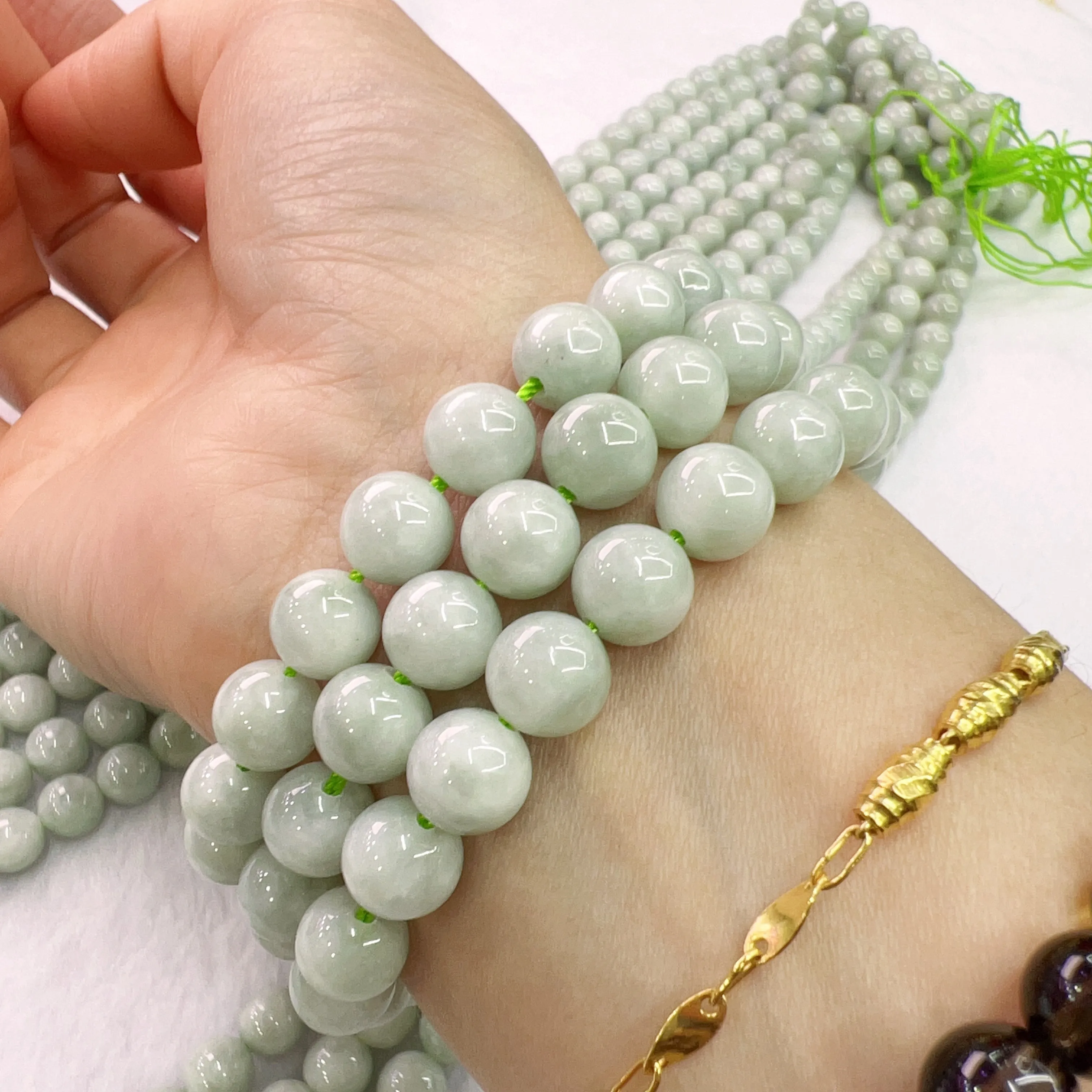 Light Green - Genuine Jade 8mm Jadeite Round Bead Strands for DIY Jewelry Project