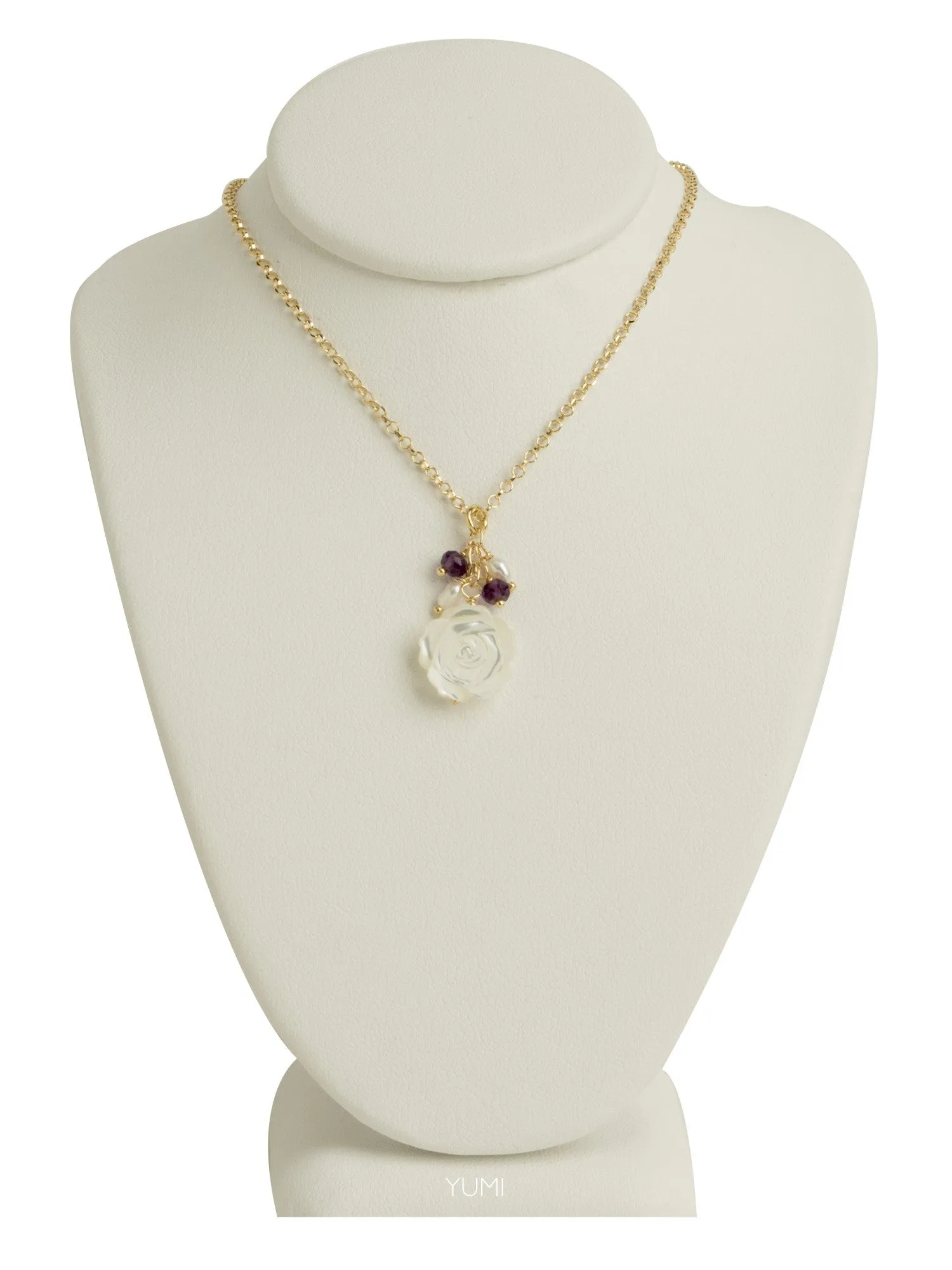 Pretty Pearl Rose Necklace