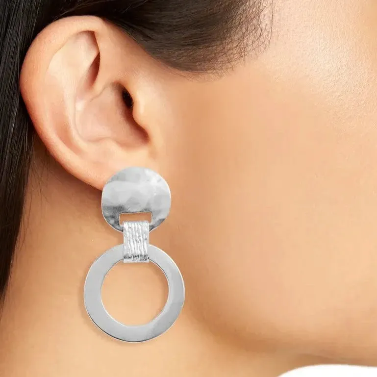 Statement clip-on earrings