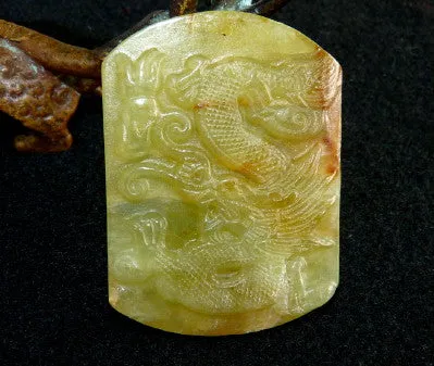 Vintage Estate Chinese Jade Powerful Dragon Protects Pendant (TI-1317)