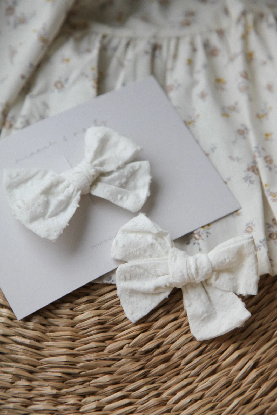 White Cotton Bow Slides (2 pack)